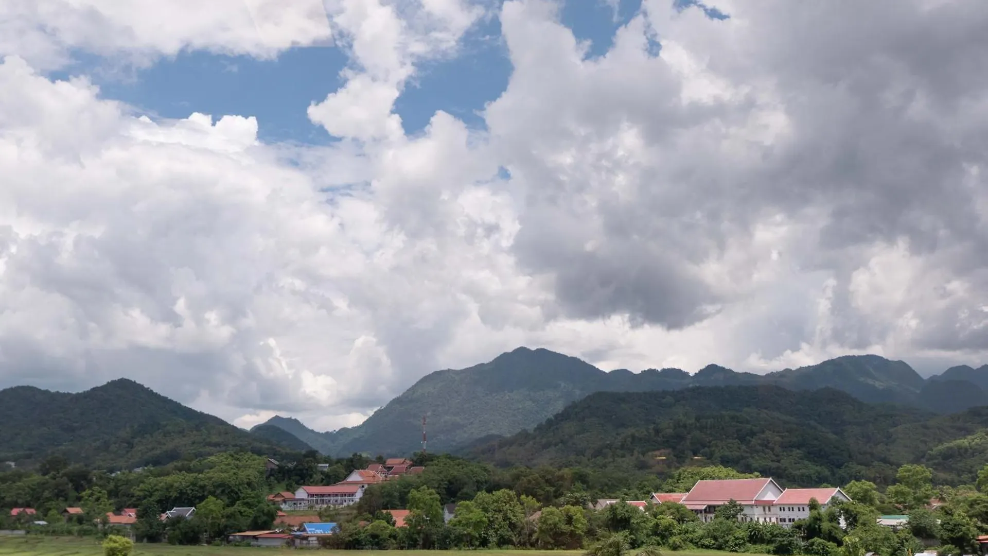 Garden House Rice Field And Mountain View Hotel Luang Prabang